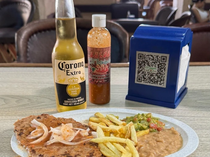 Los Famosos Equipales La Nalga Alegre Cantina Tradicional Centro de Guadalajara