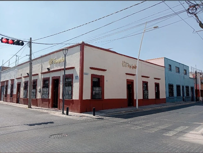 Los Famosos Equipales La Nalga Alegre Cantina Tradicional Centro de Guadalajara