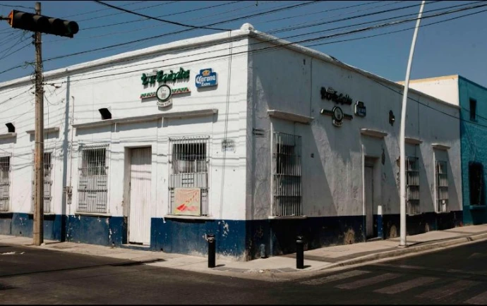 Los Famosos Equipales La Nalga Alegre Cantina Tradicional Centro de Guadalajara